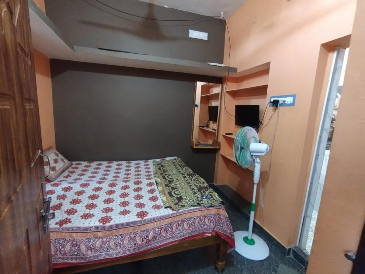 Rks Homestay هامبي المظهر الخارجي الصورة