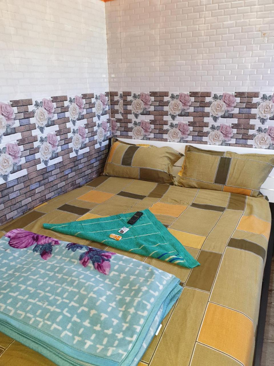 Rks Homestay هامبي المظهر الخارجي الصورة